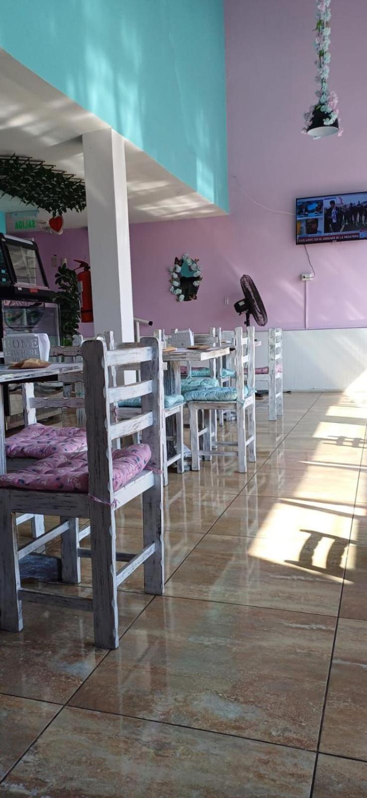 Hotel Y Restaurant Isidora Arica Esterno foto