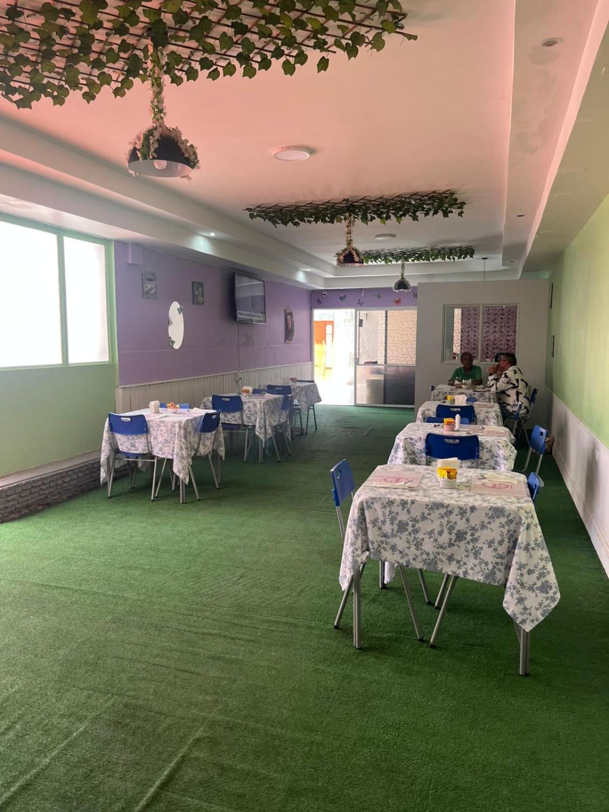 Hotel Y Restaurant Isidora Arica Esterno foto